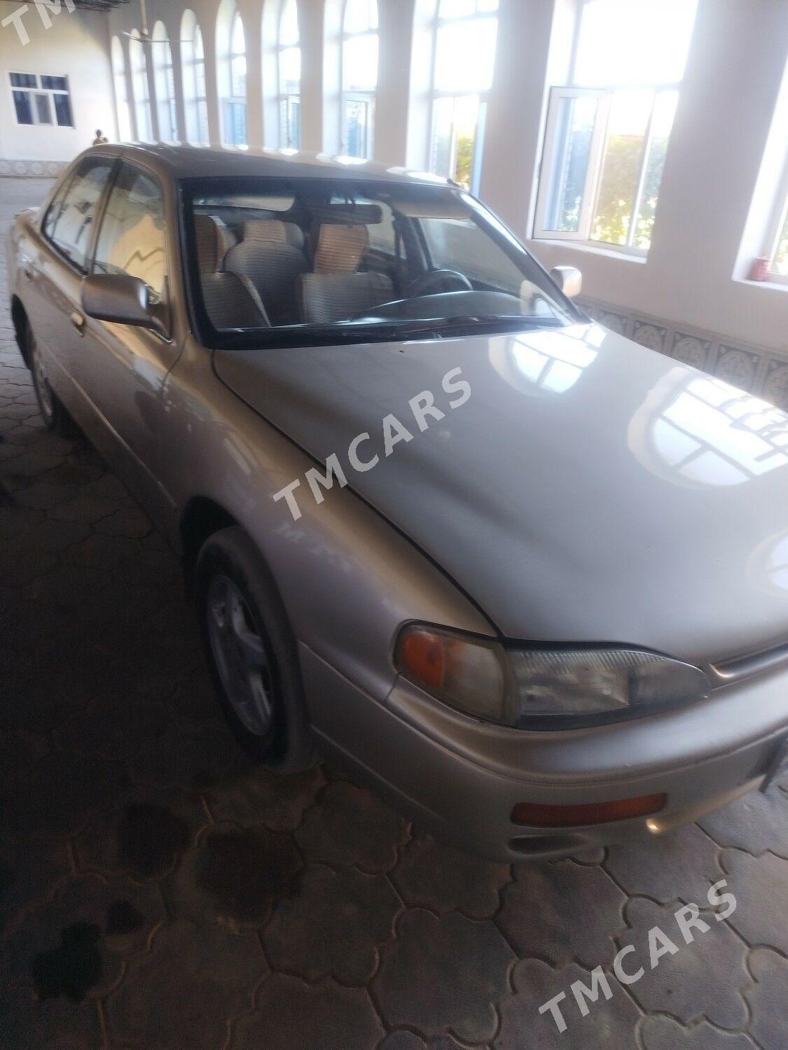 Toyota Camry 1995 - 74 000 TMT - Saýat - img 4