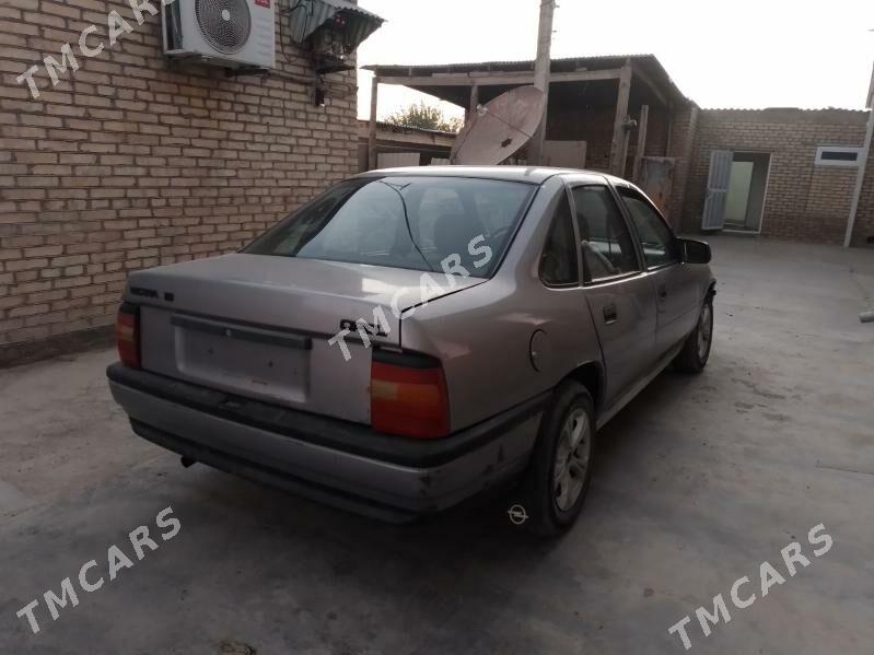 Opel Vectra 1992 - 17 000 TMT - Mary - img 4