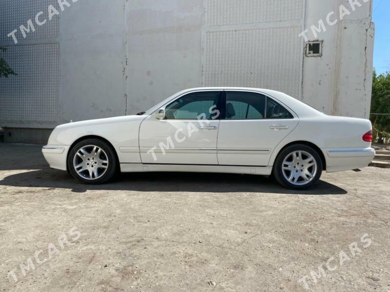 Mercedes-Benz E320 2001 - 160 000 TMT - Daşoguz - img 2
