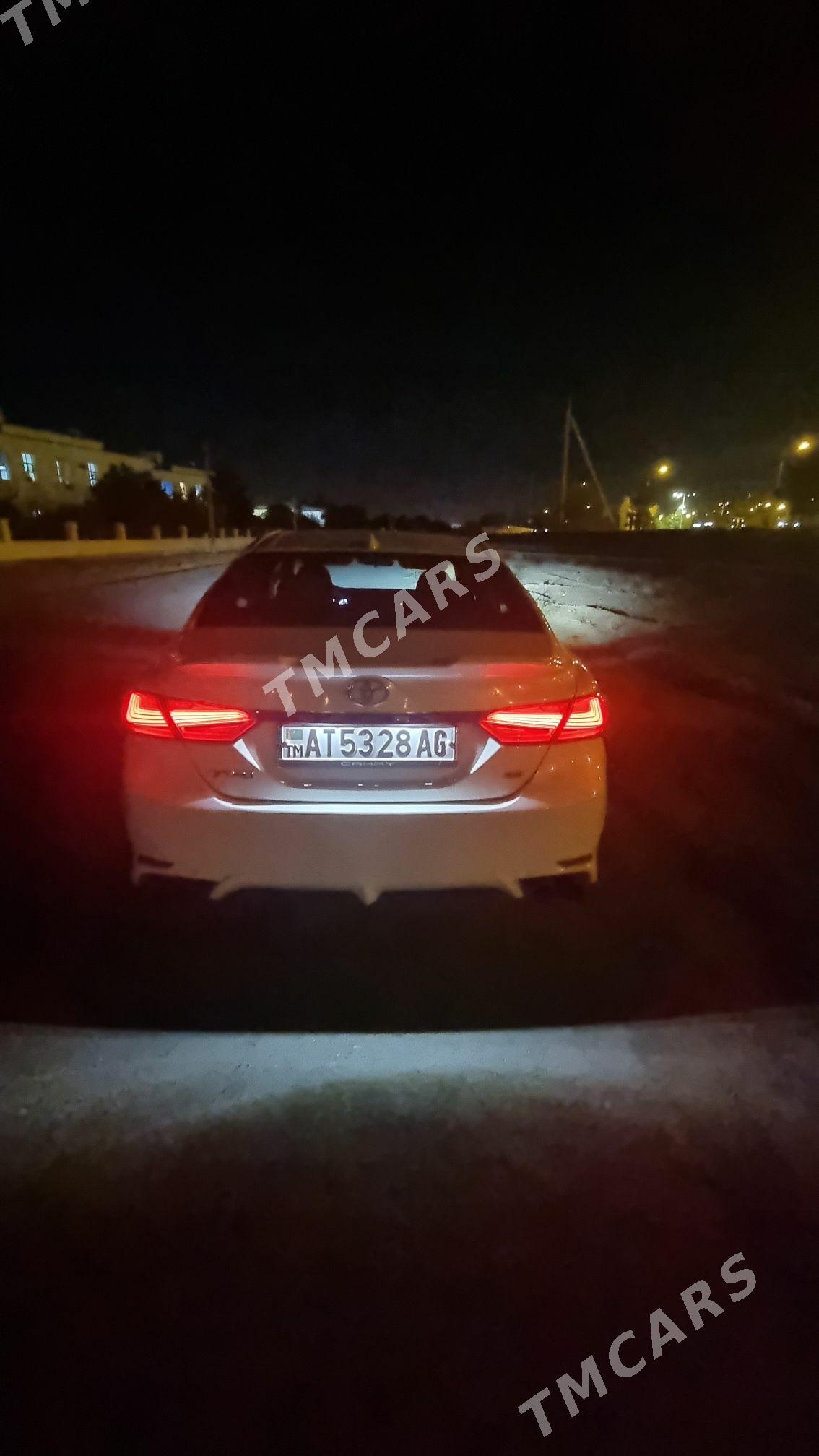 Toyota Camry 2018 - 285 000 TMT - Parahat 2 - img 3