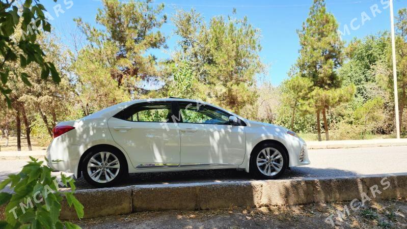 Toyota Corolla 2018 - 240 000 TMT - Байрамали - img 8