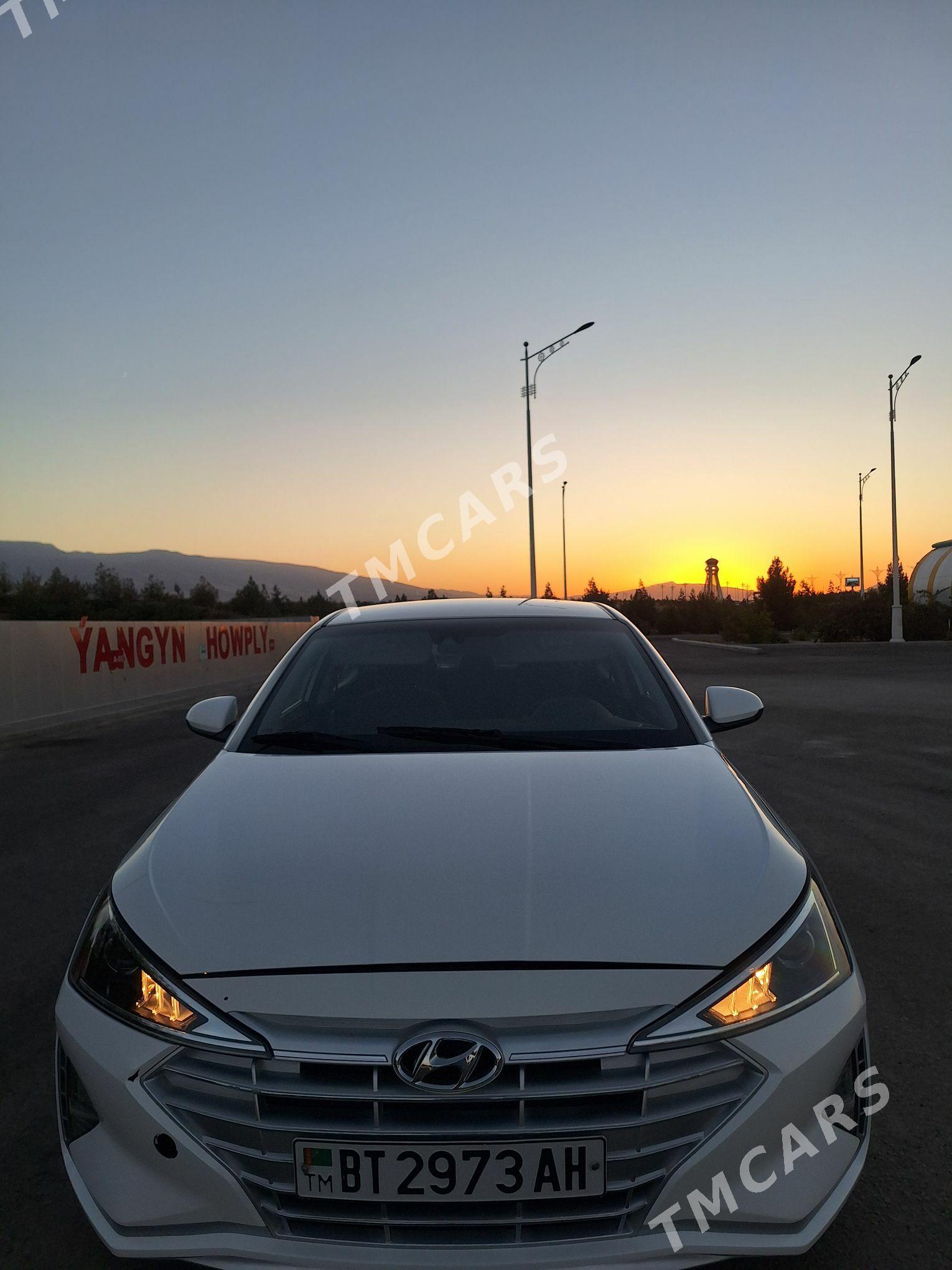 Hyundai Elantra 2020 - 192 000 TMT - 11 мкр - img 3