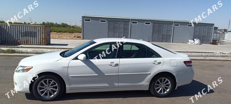 Toyota Camry 2010 - 165 000 TMT - Мары - img 3