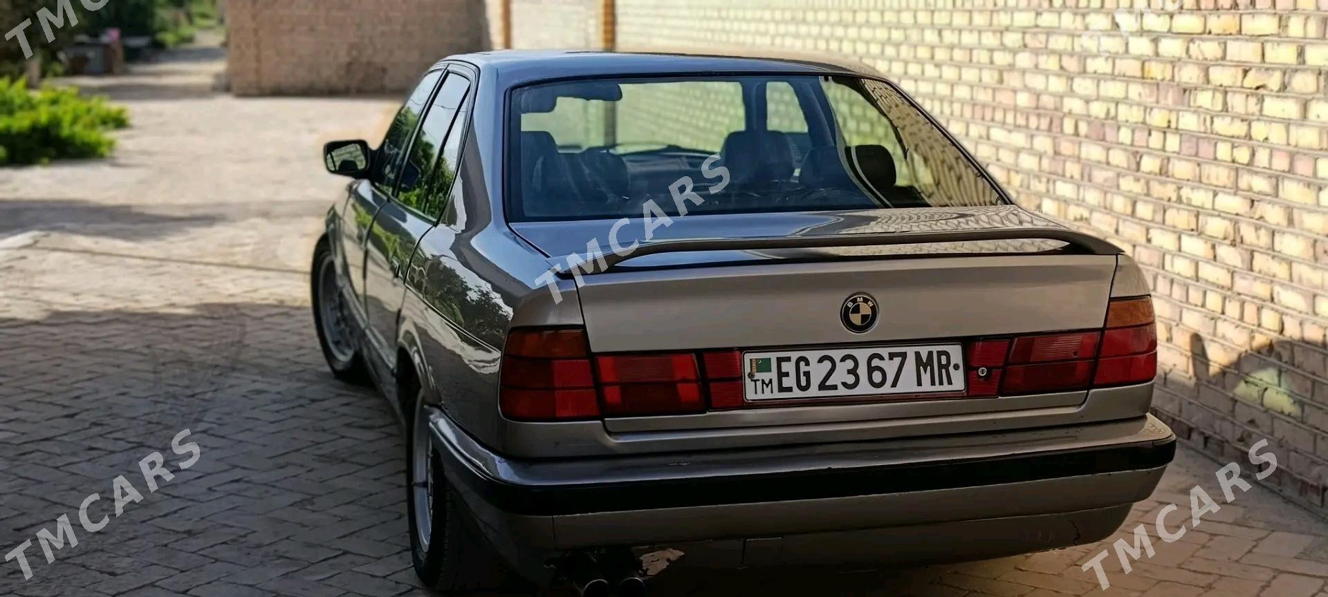 BMW 520 1992 - 55 000 TMT - Байрамали - img 3