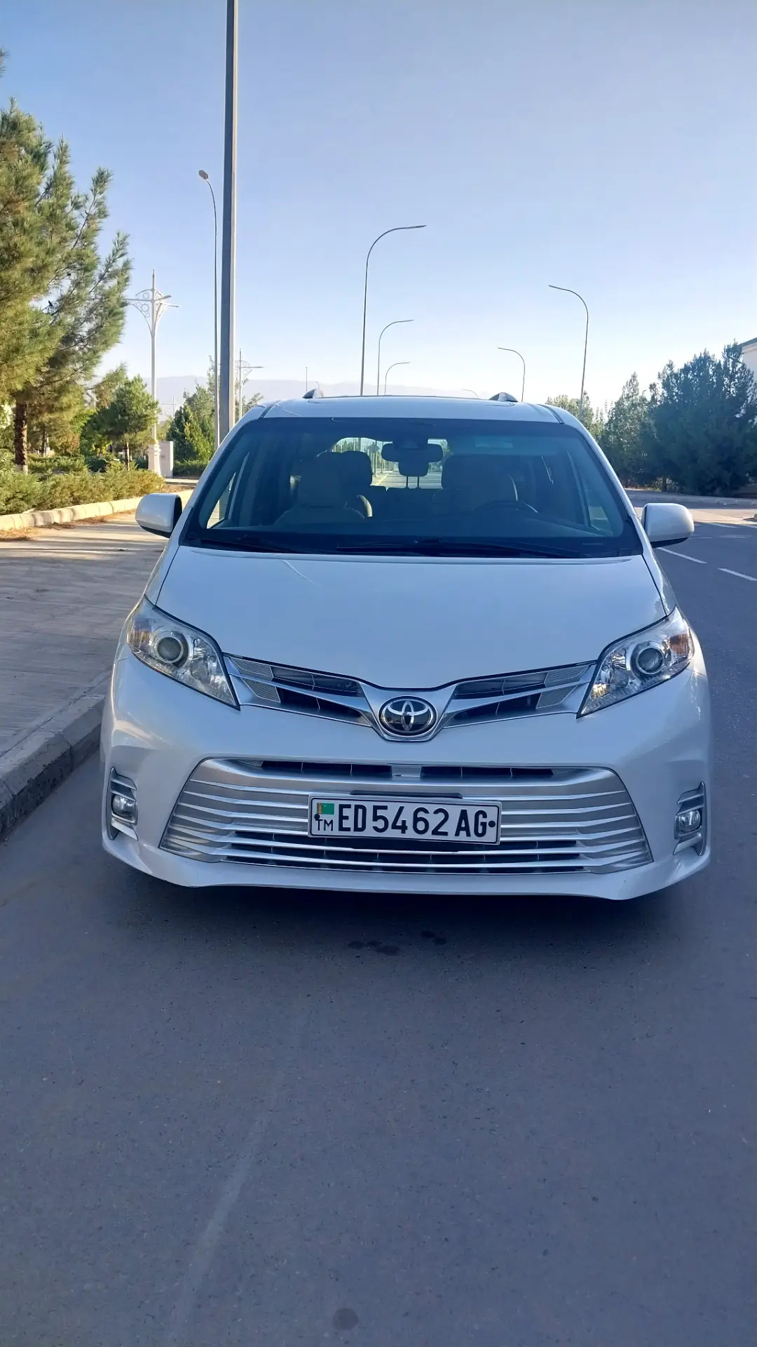 Toyota Sienna 2019 - 450 000 TMT - Köşi - img 6