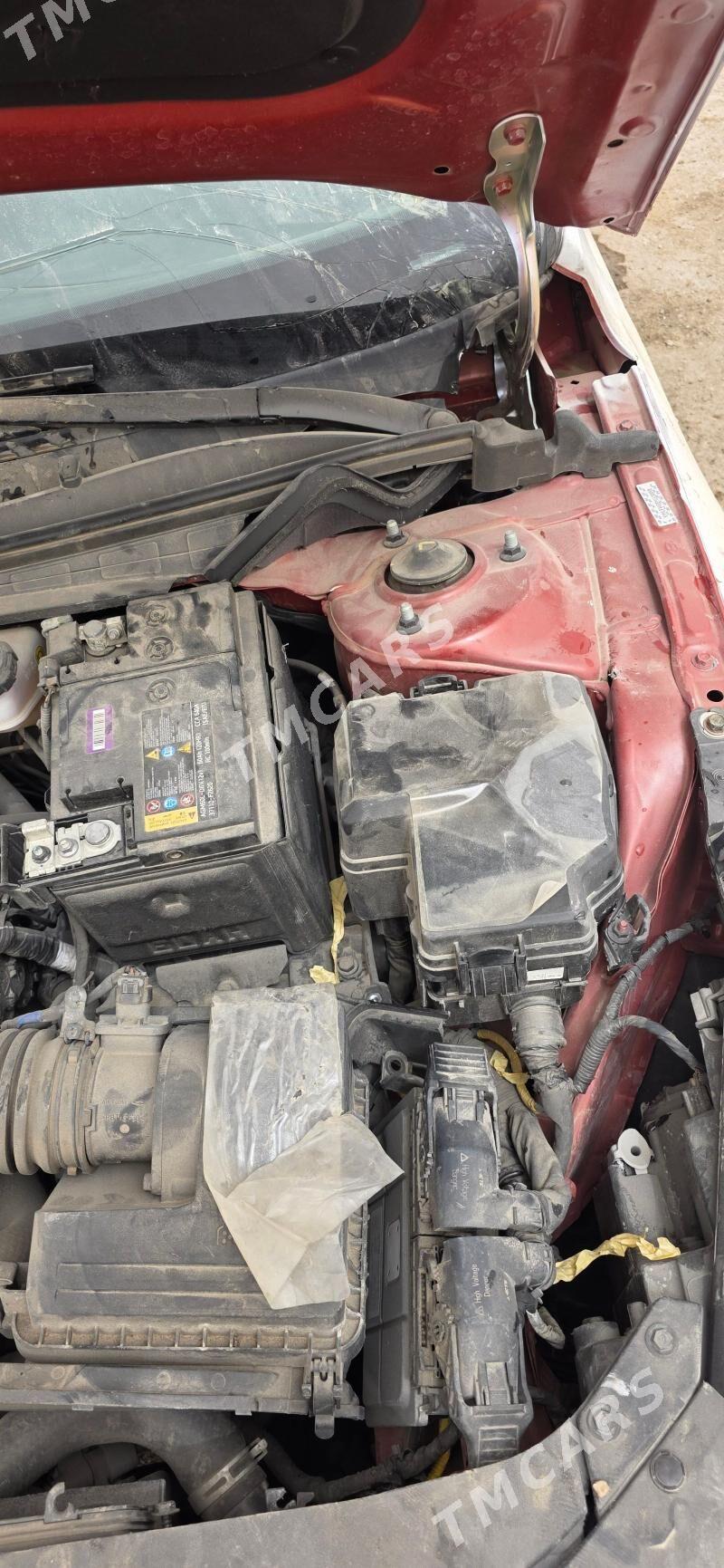 Hyundai Elantra 2021 - 200 000 TMT - Mary - img 9