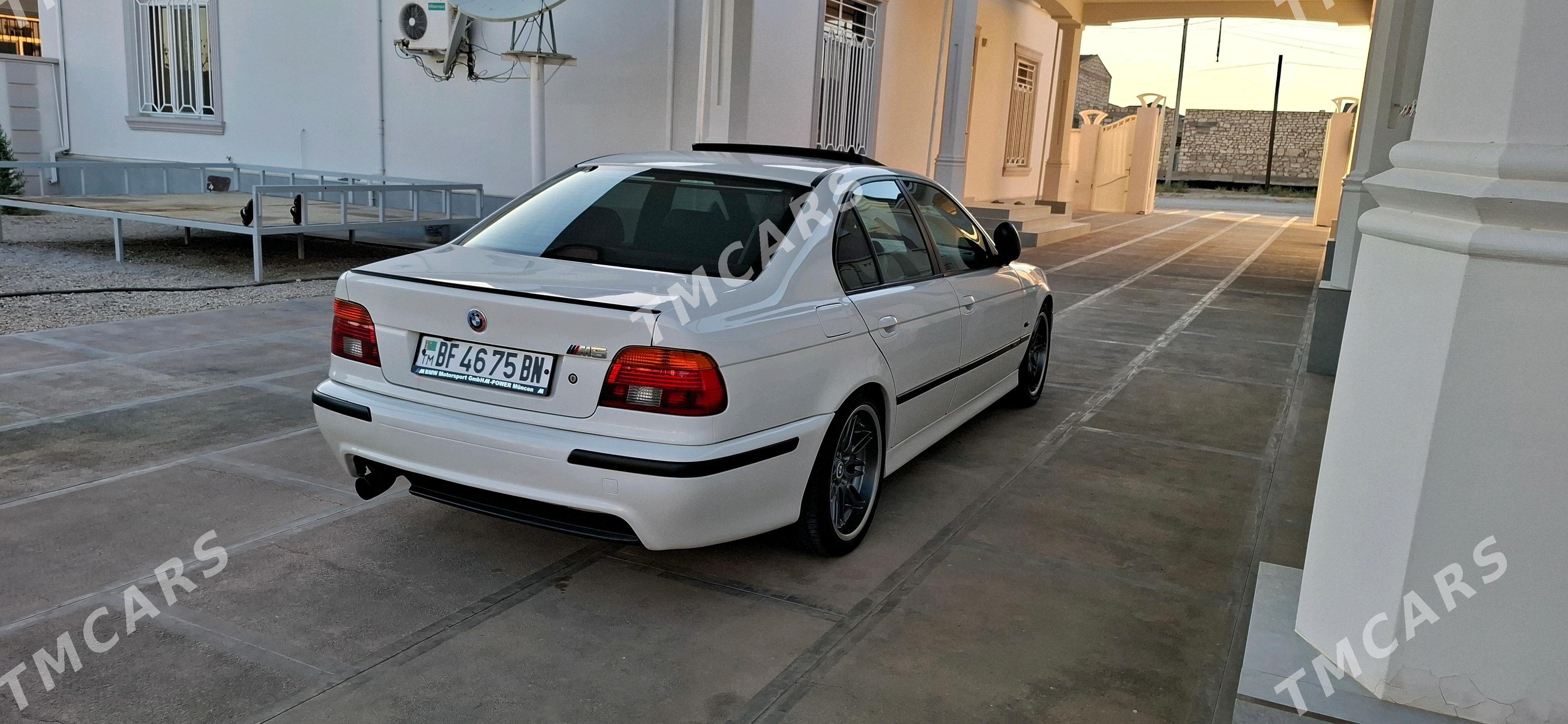 BMW E39 2000 - 140 000 TMT - Balkanabat - img 4