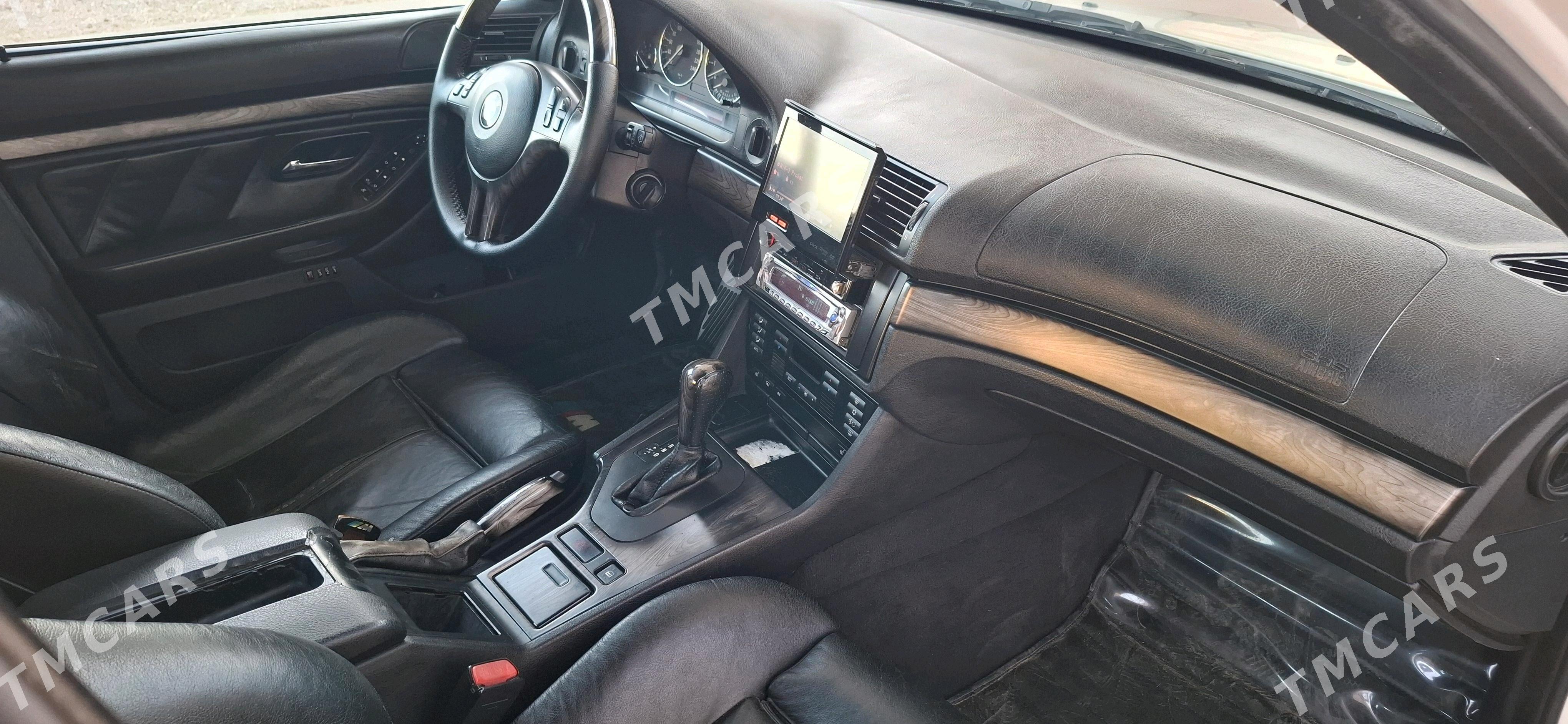 BMW E39 2000 - 140 000 TMT - Balkanabat - img 6