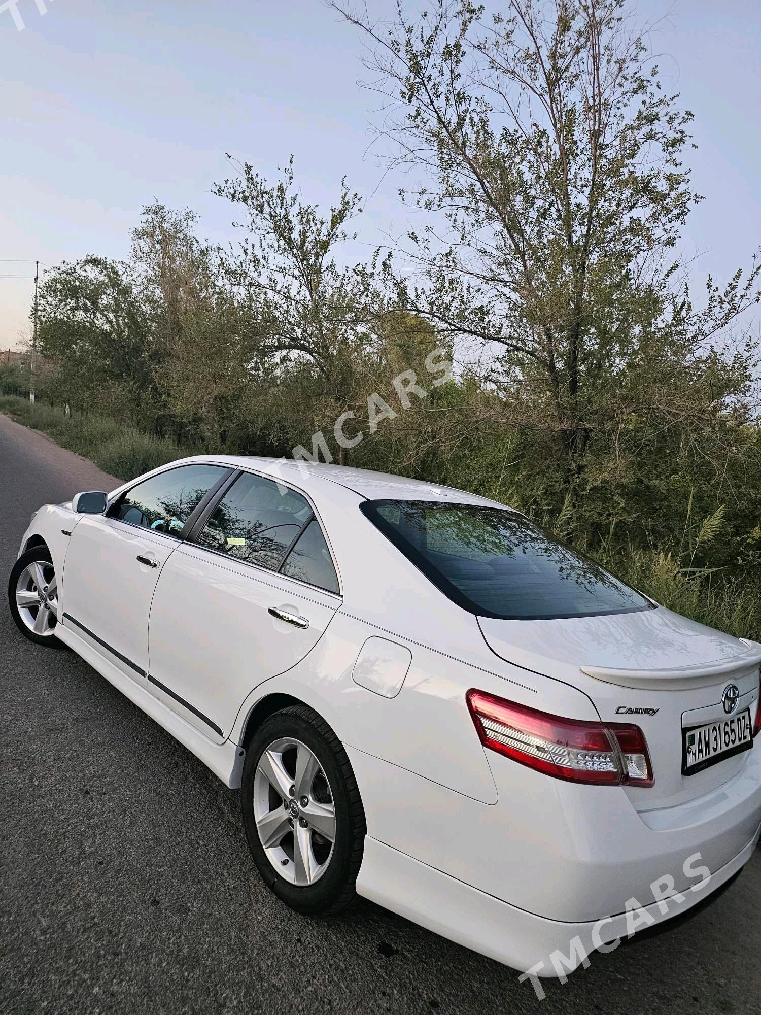 Toyota Camry 2010 - 185 000 TMT - Кёнеургенч - img 7