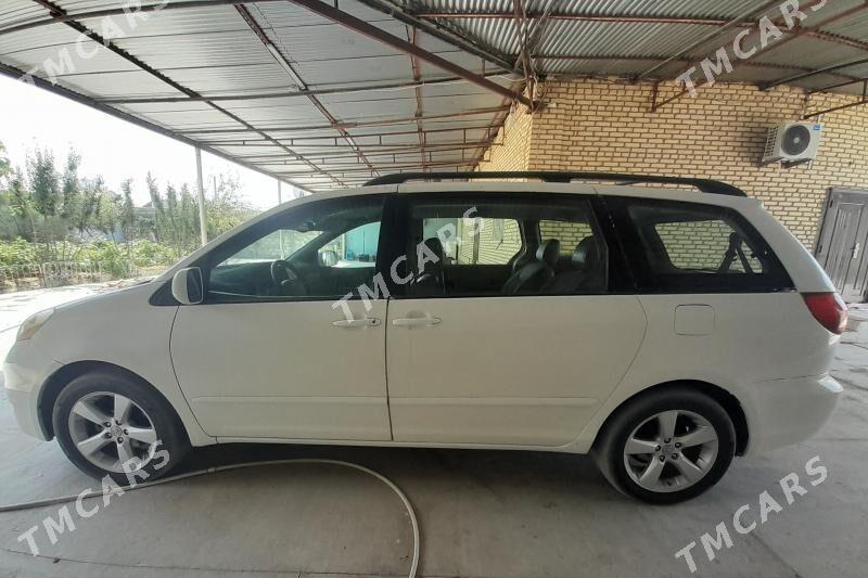 Toyota Sienna 2008 - 250 000 TMT - Änew - img 3