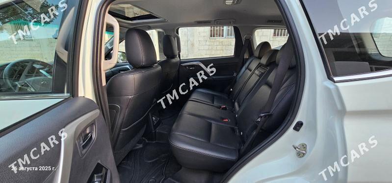 Mitsubishi Montero Sport 2023 - 560 000 TMT - Aşgabat - img 2