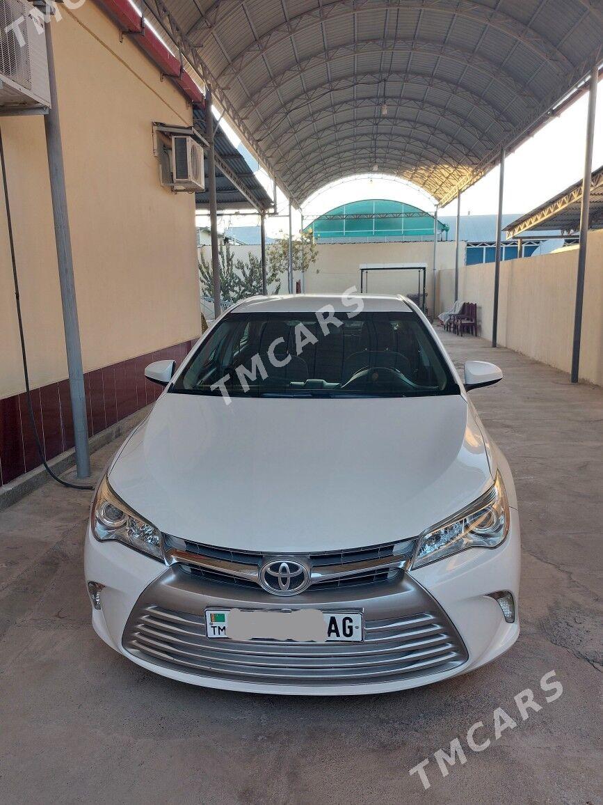 Toyota Camry 2016 - 210 000 TMT - Бузмеин - img 3
