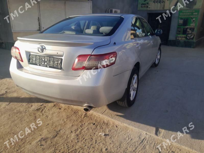 Toyota Camry 2010 - 130 000 TMT - Керки - img 4