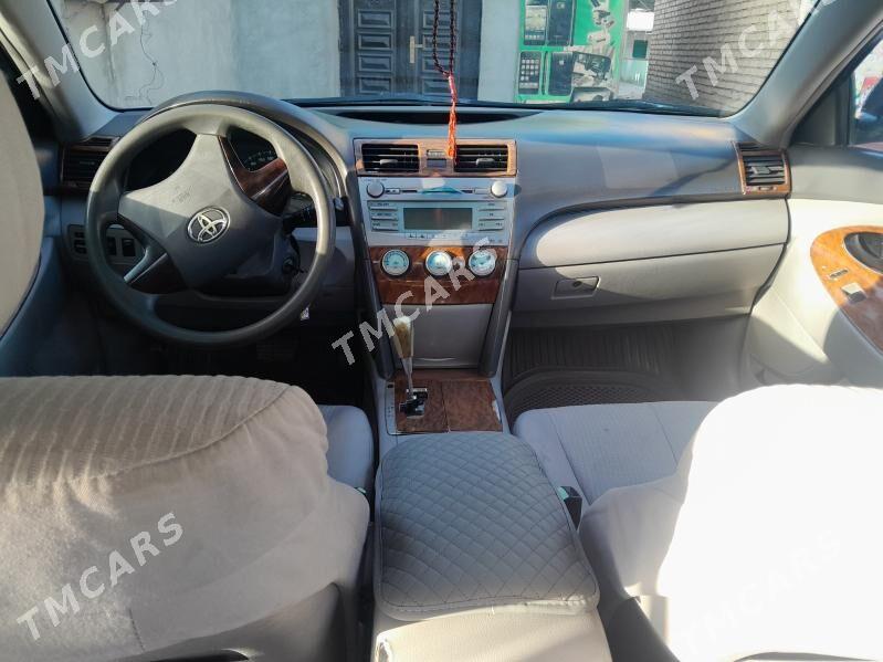 Toyota Camry 2010 - 130 000 TMT - Керки - img 3