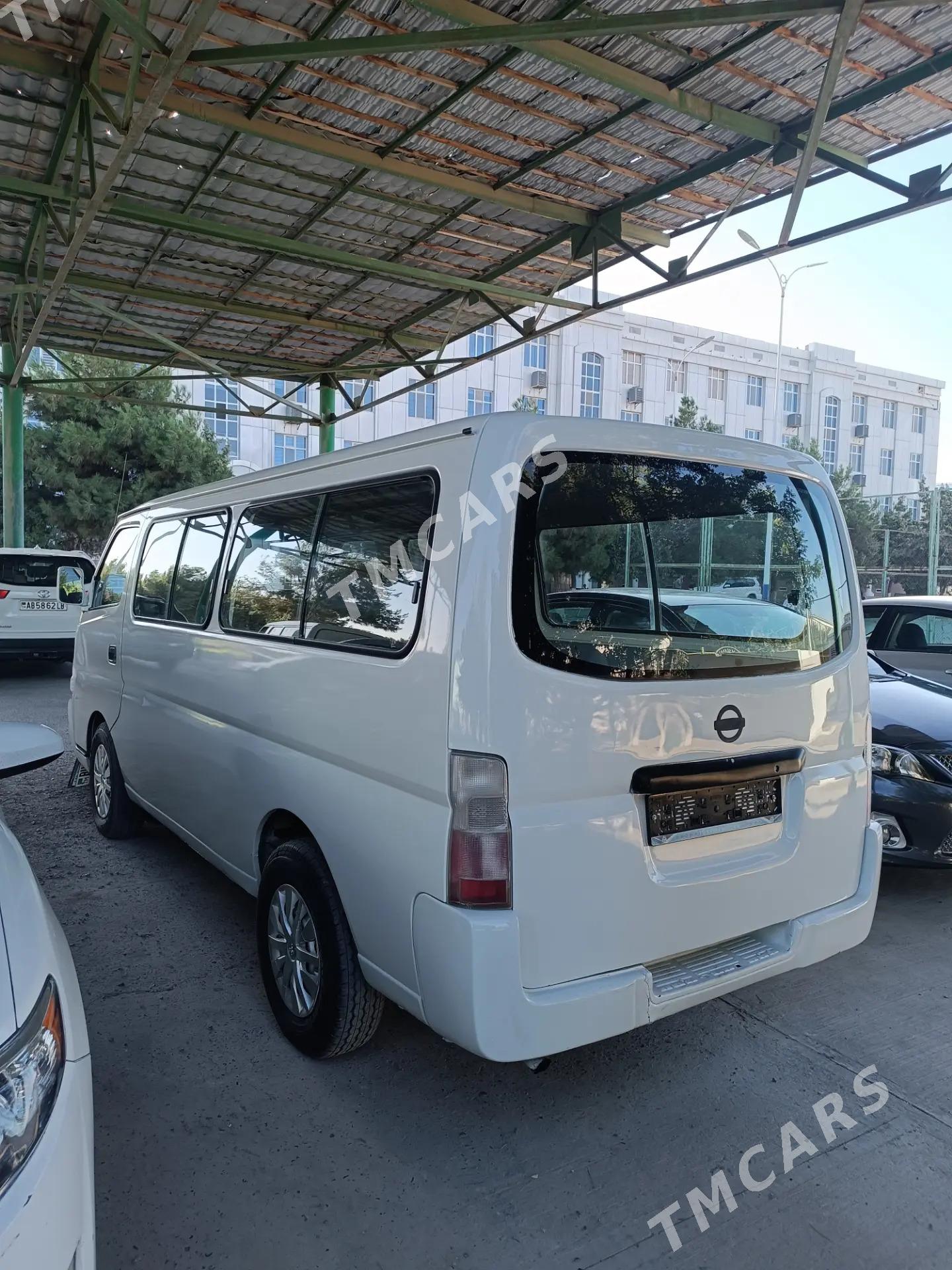 Nissan Urvan 2003 - 110 000 TMT - Türkmenabat - img 3