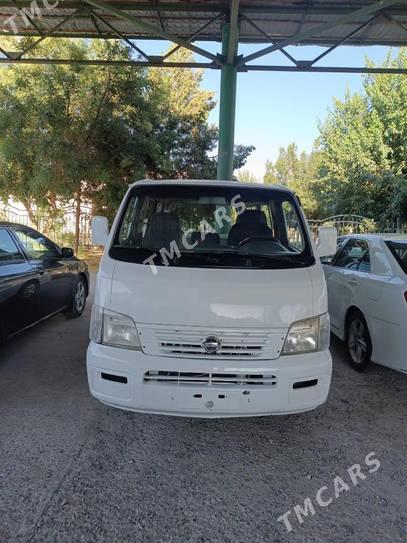 Nissan Urvan 2003 - 110 000 TMT - Türkmenabat - img 5