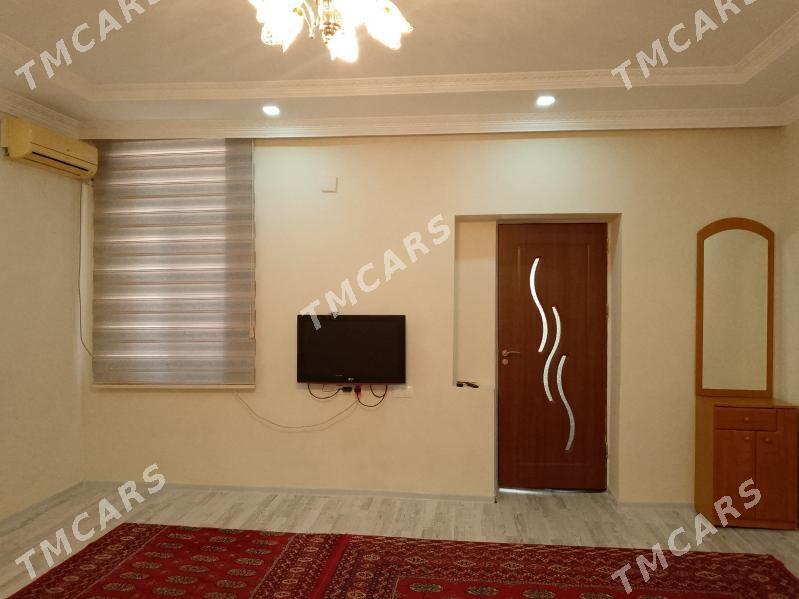 Аренда квартиры 2400 (12 млн) - Türkmenbaşy - img 3