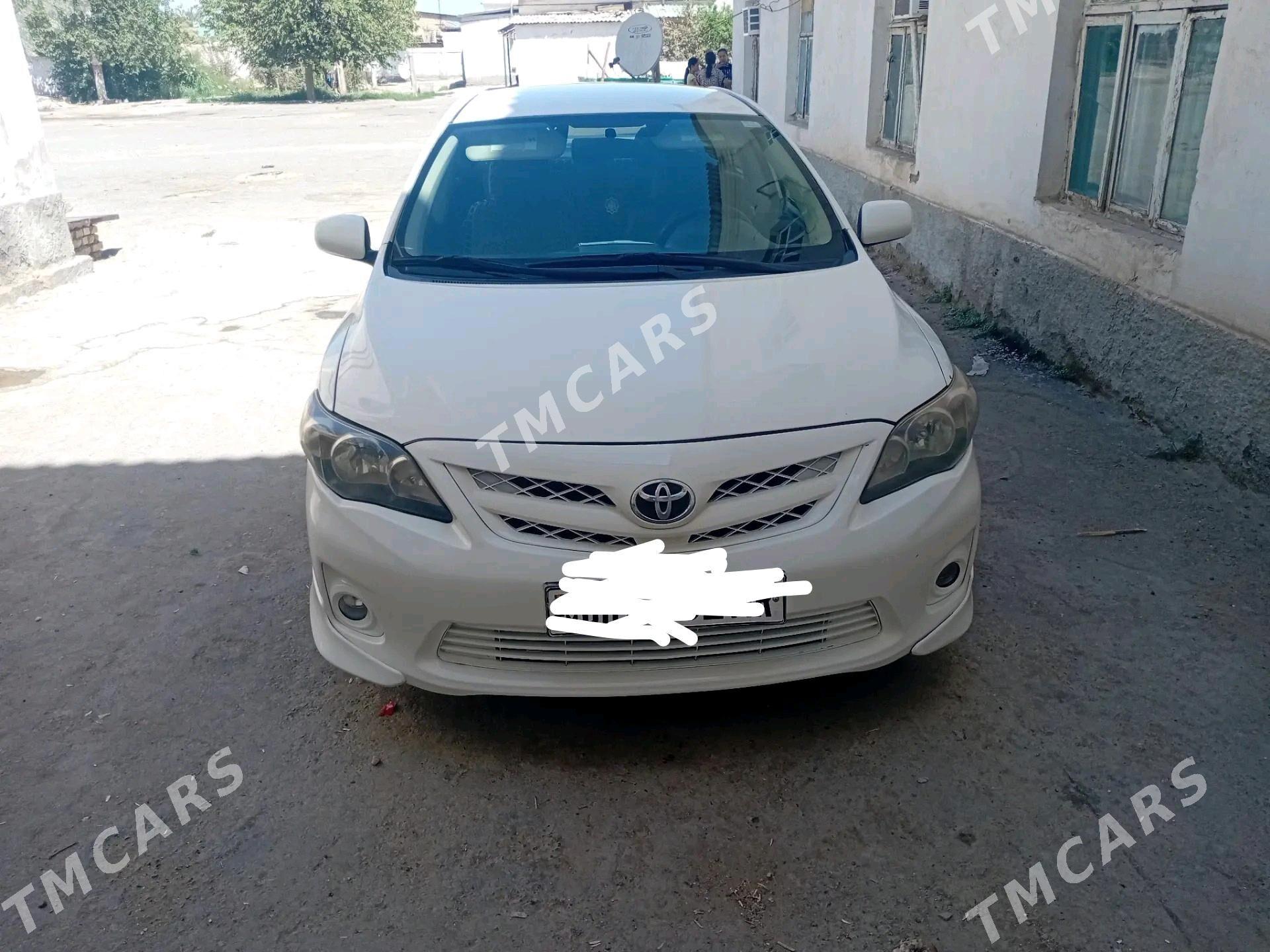 Toyota Corolla 2011 - 170 000 TMT - Çärjew - img 2