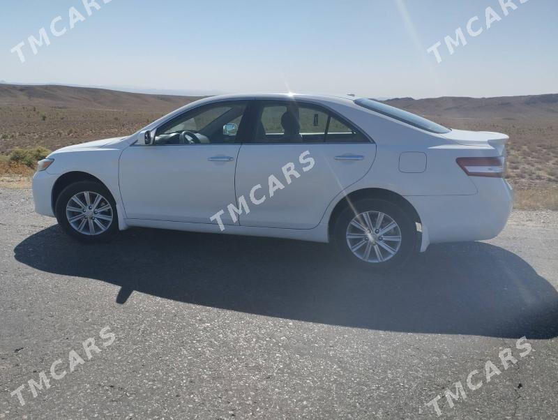 Toyota Camry 2011 - 180 000 TMT - Балканабат - img 2