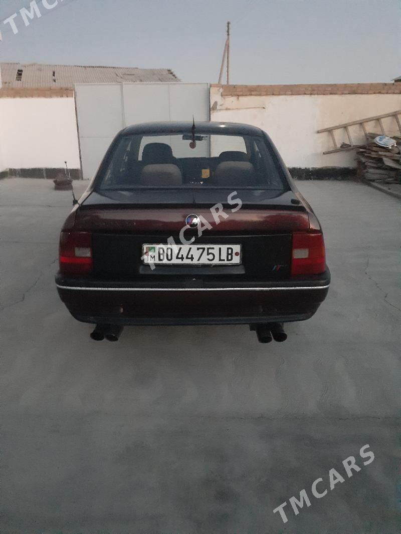 Opel Vectra 1990 - 33 000 TMT - Саят - img 3