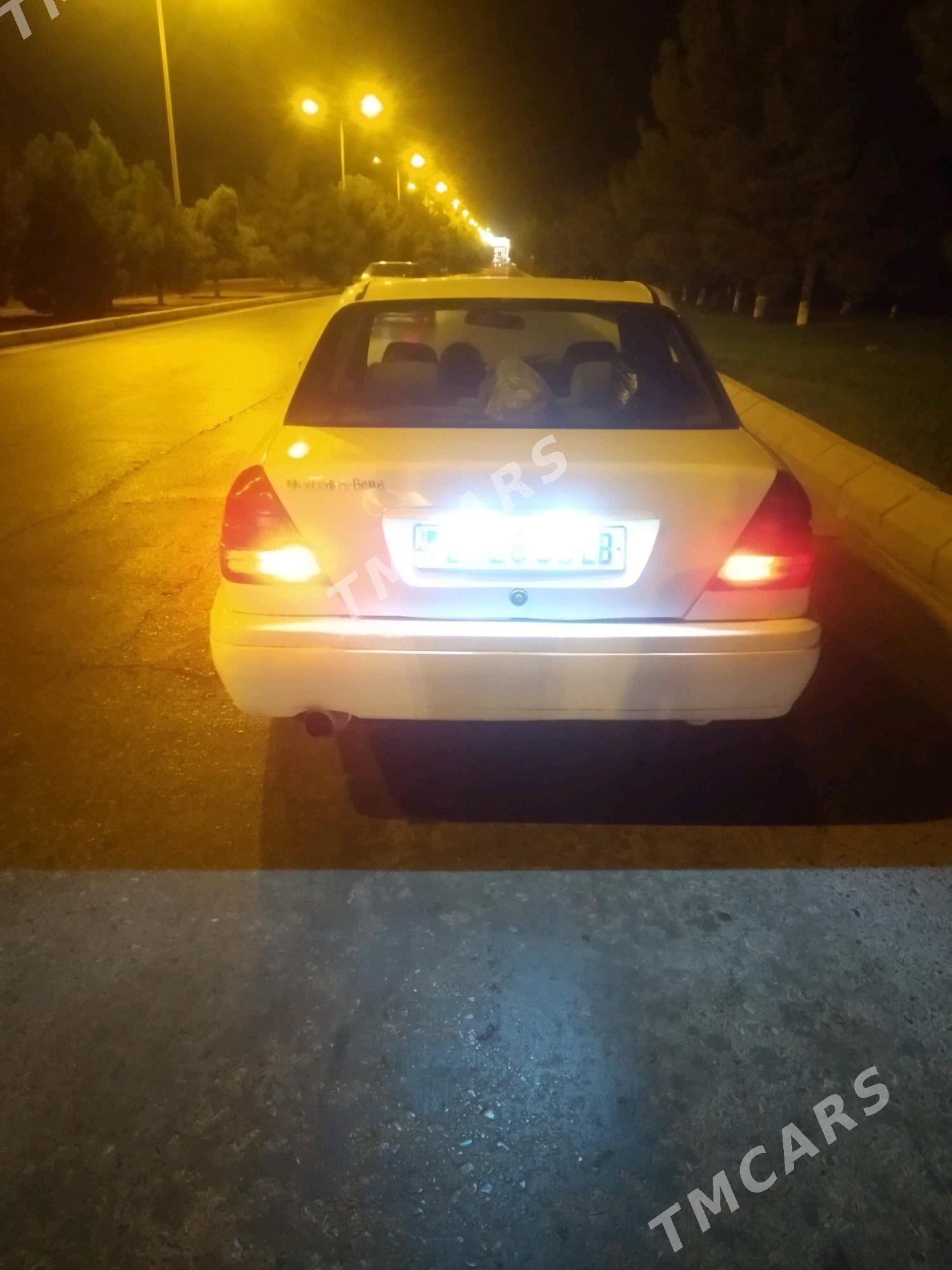 Mercedes-Benz C250 1994 - 35 000 TMT - Туркменабат - img 2