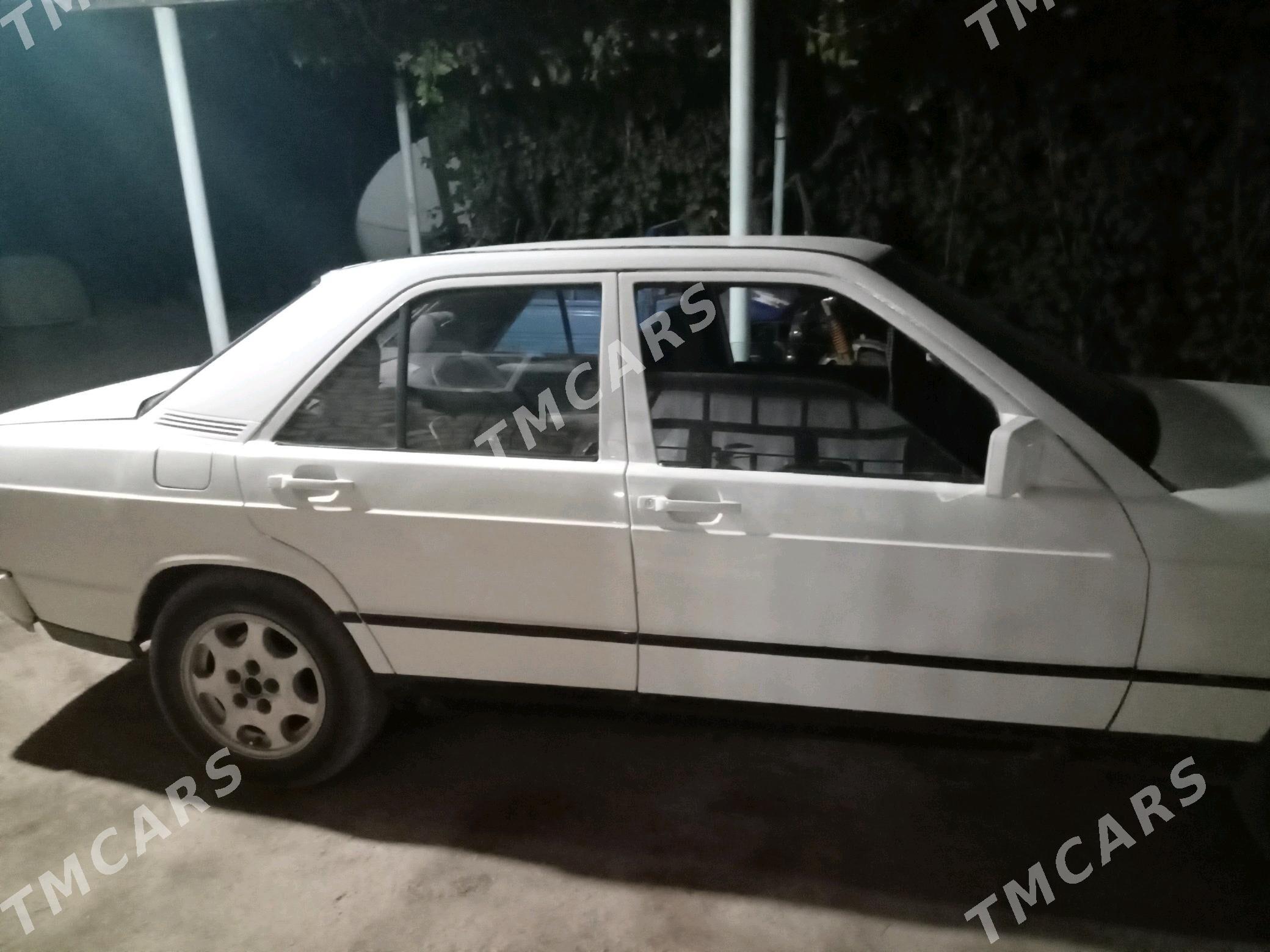 Mercedes-Benz 190E 1989 - 35 000 TMT - Саят - img 3