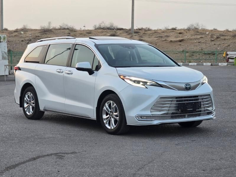 Toyota Sienna 2023 - 815 000 TMT - Aşgabat - img 7