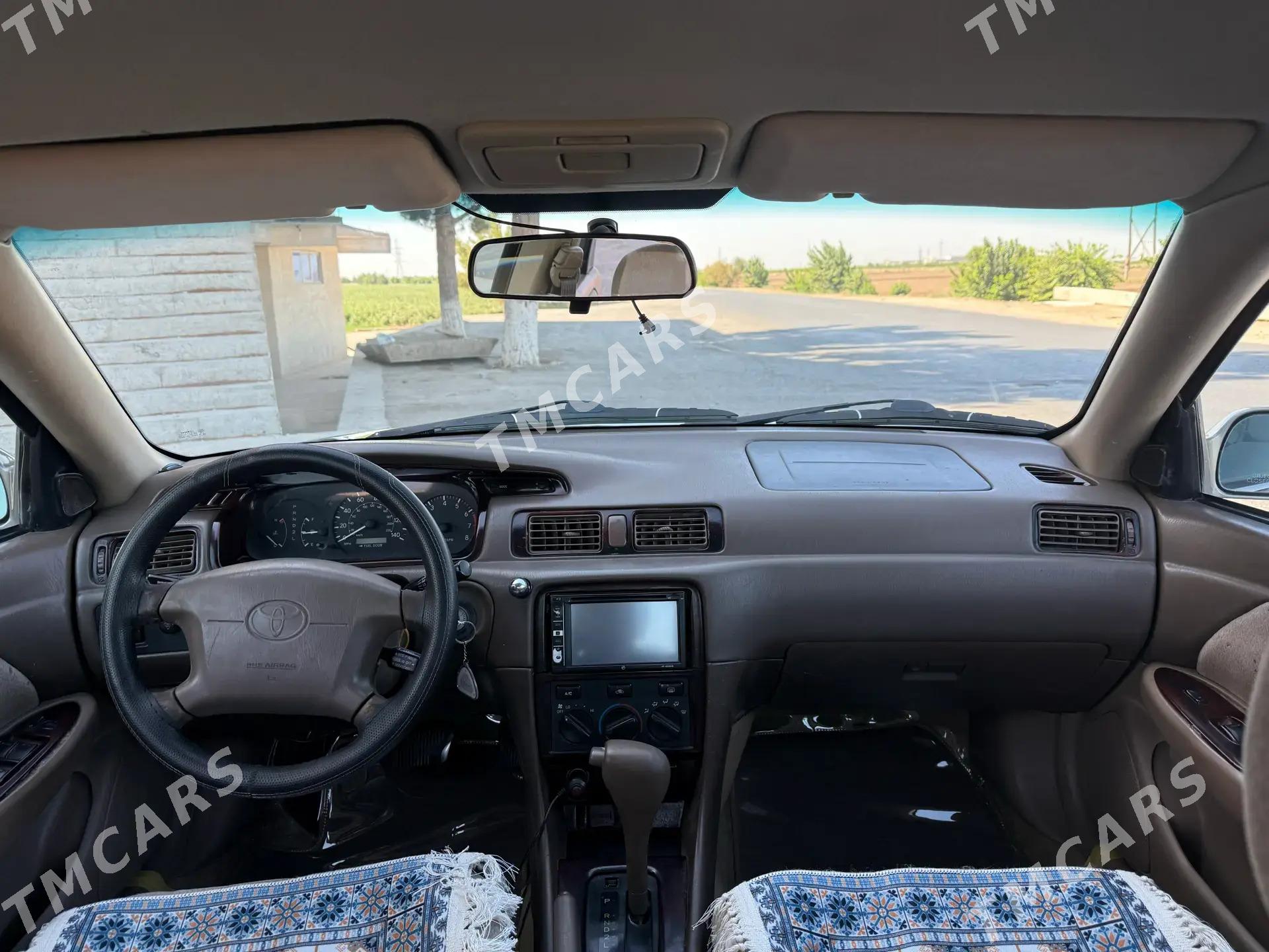 Toyota Camry 2000 - 140 000 TMT - Türkmenabat - img 2