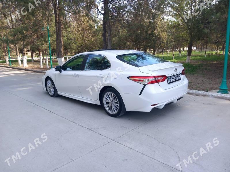 Toyota Camry 2020 - 308 000 TMT - Бузмеин - img 2