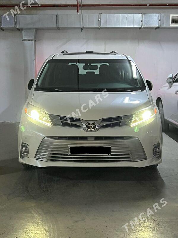 Toyota Sienna 2017 - 570 000 TMT - Aşgabat - img 4