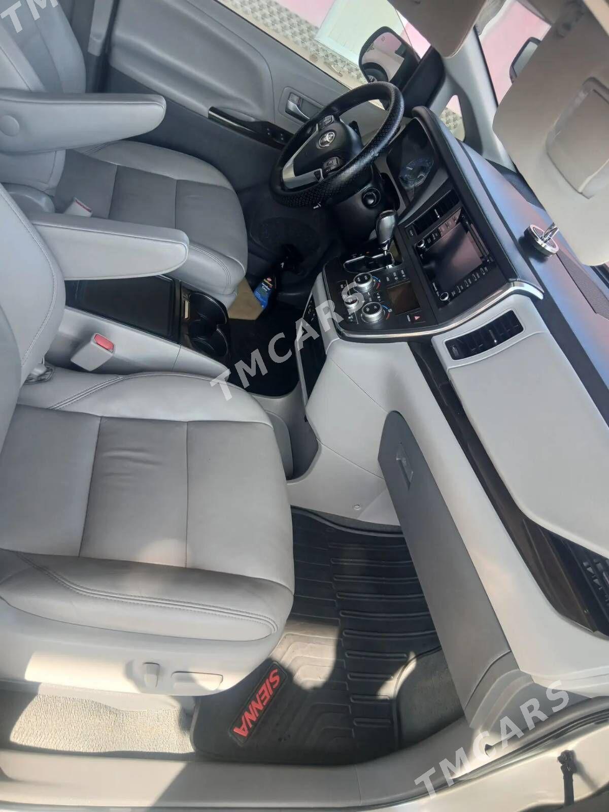 Toyota Sienna 2020 - 410 000 TMT - Balkanabat - img 8