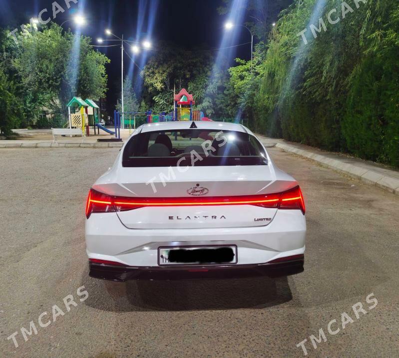 Hyundai Elantra 2021 - 265 000 TMT - Ашхабад - img 4