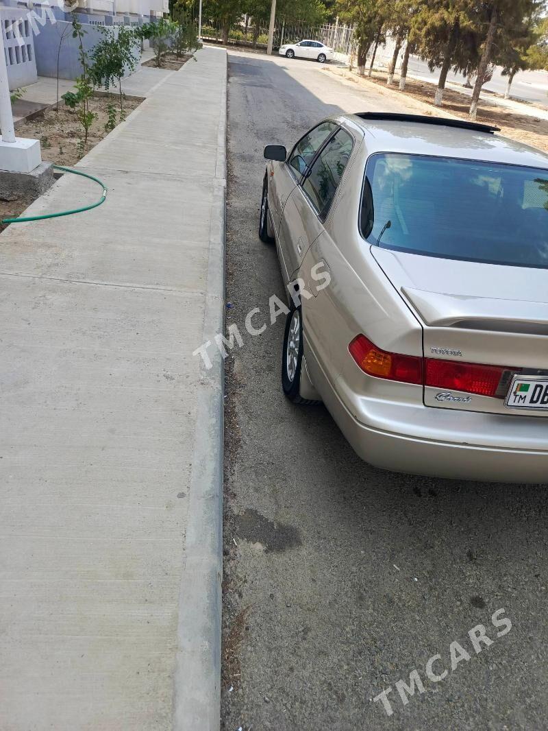 Toyota Camry 2000 - 175 000 TMT - Änew - img 2