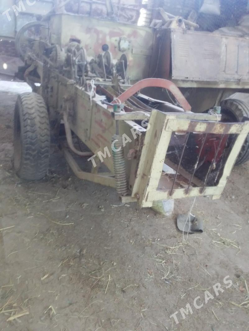 MTZ 82 2000 - 60 000 TMT - Halaç - img 3