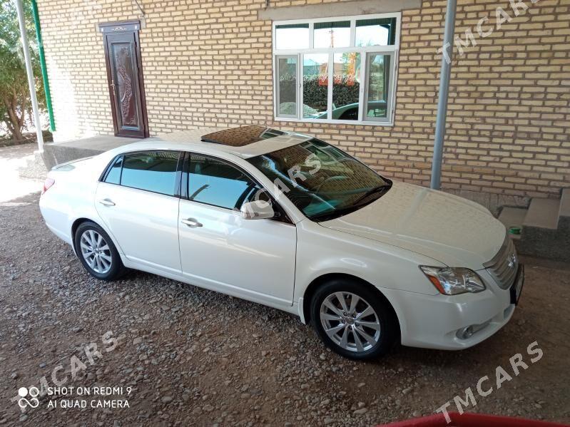 Toyota Avalon 2005 - 230 000 TMT - Бабадайхан - img 7