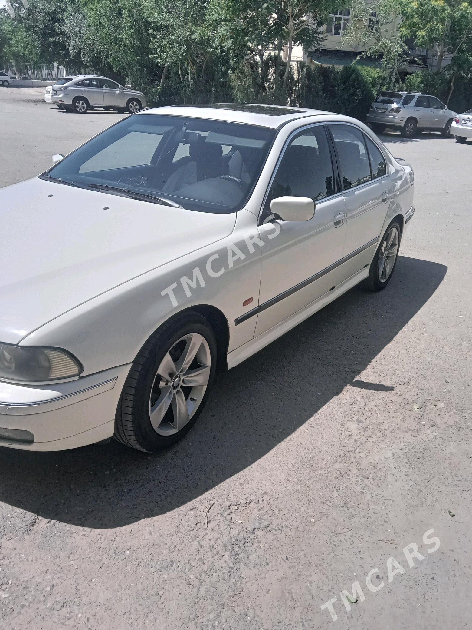 BMW 525 2000 - 120 000 TMT - Теджен - img 2