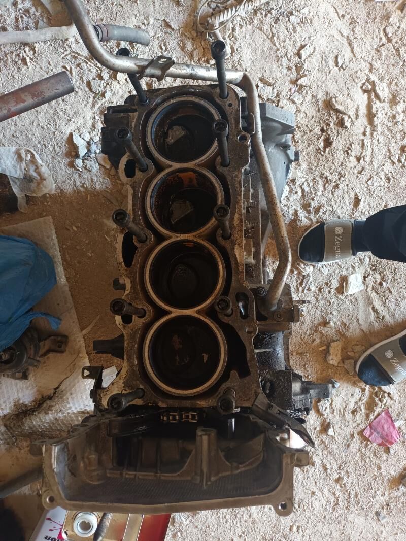 Toyota RAV4 2.2 Morda 1 000 TMT - Балканабат - img 4
