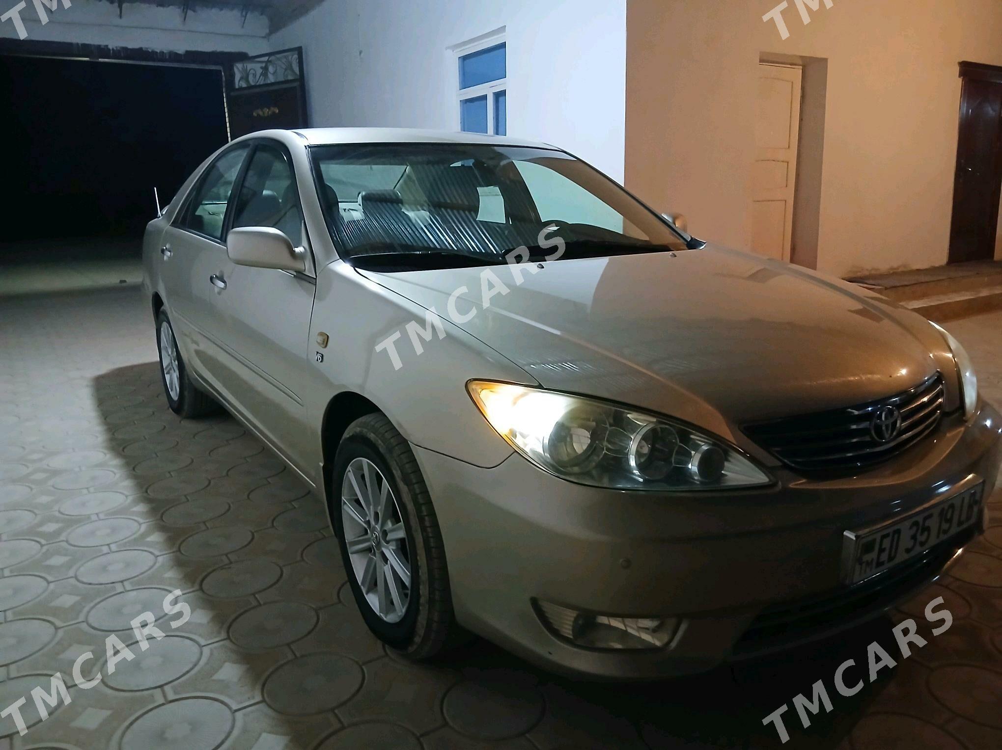 Toyota Camry 2003 - 177 000 TMT - Halaç - img 6