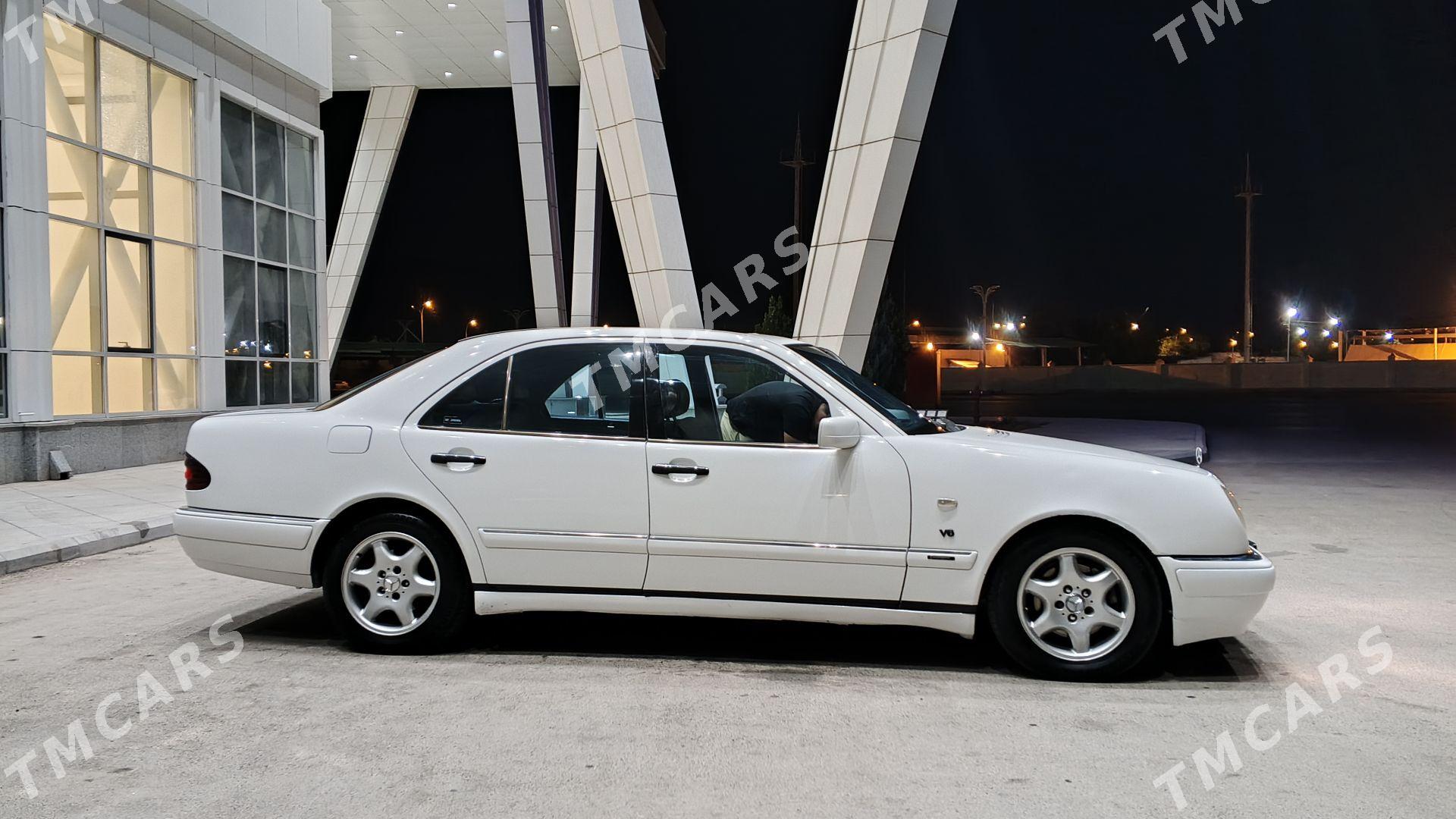 Mercedes-Benz E320 1997 - 90 000 TMT - Balkanabat - img 6