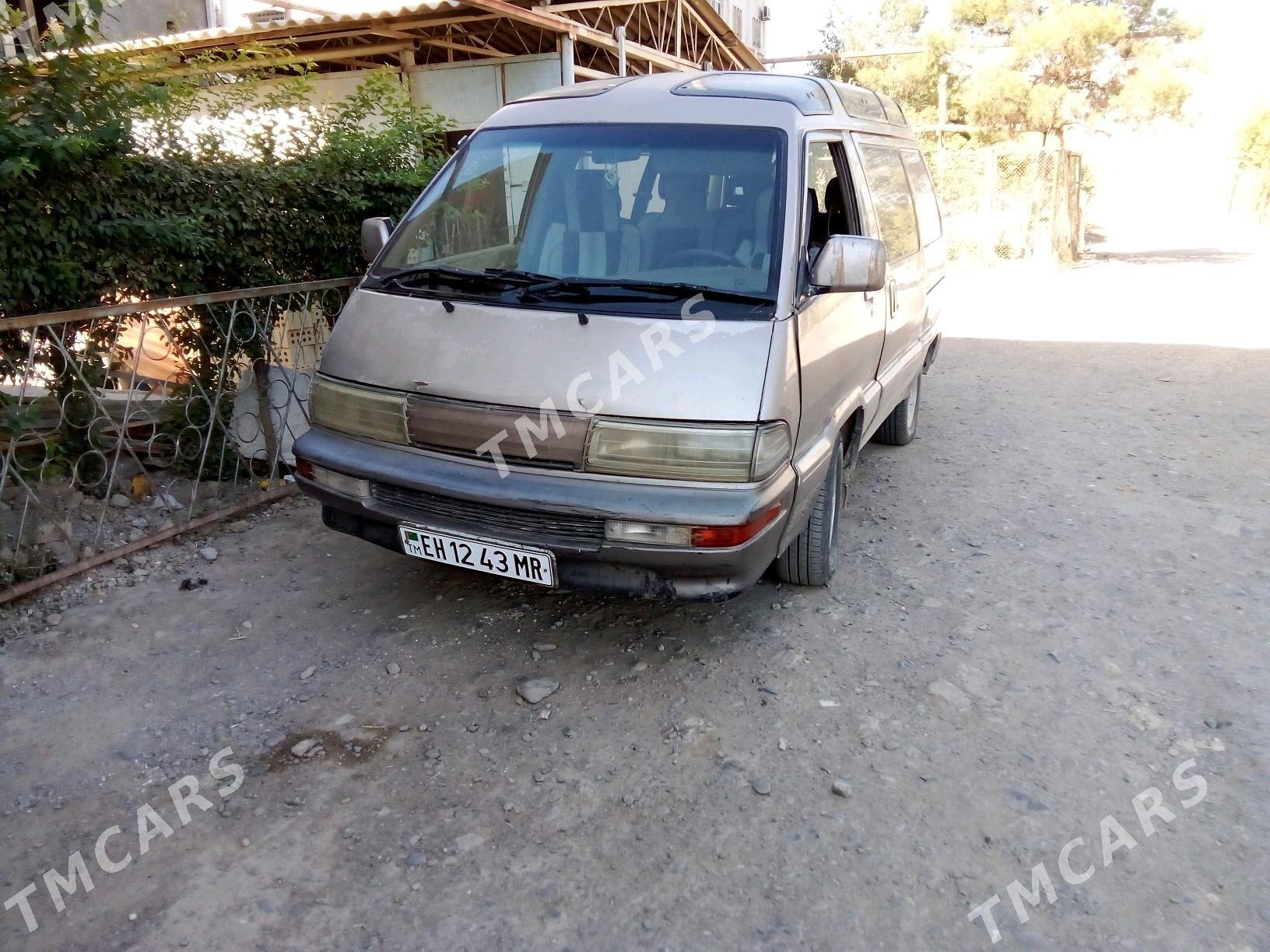 Toyota Hiace 1991 - 20 000 TMT - Murgap - img 4