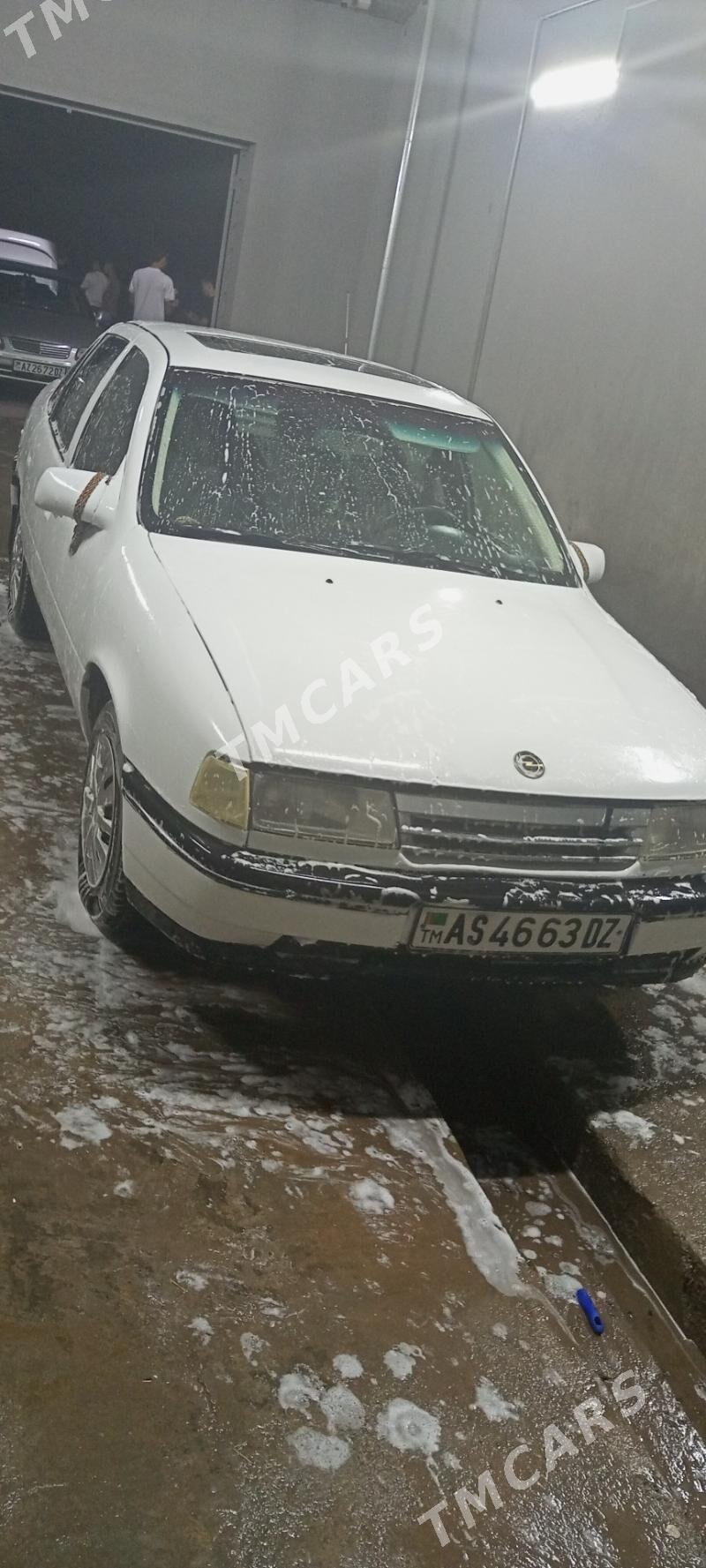 Opel Vectra 1992 - 30 000 TMT - Дашогуз - img 3