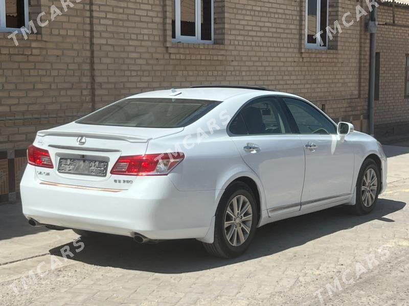 Lexus ES 350 2010 - 249 000 TMT - Гарабекевюл - img 2