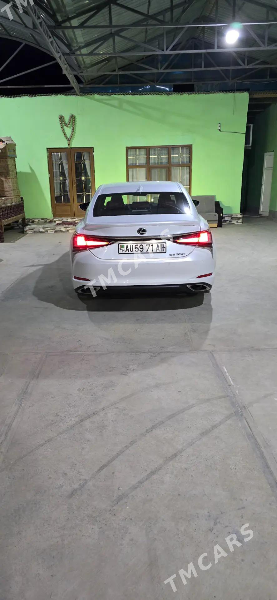Lexus ES 350 2019 - 490 000 TMT - Aşgabat - img 5
