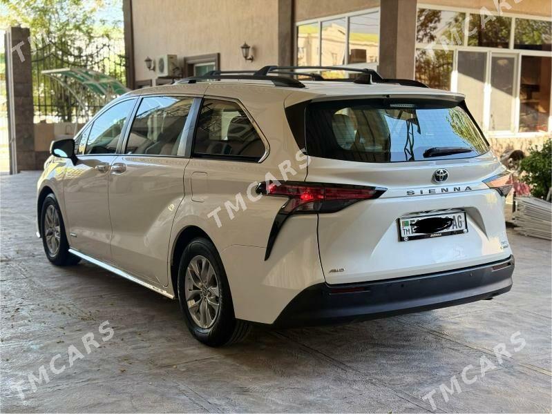 Toyota Sienna 2021 - 550 000 TMT - Ашхабад - img 4