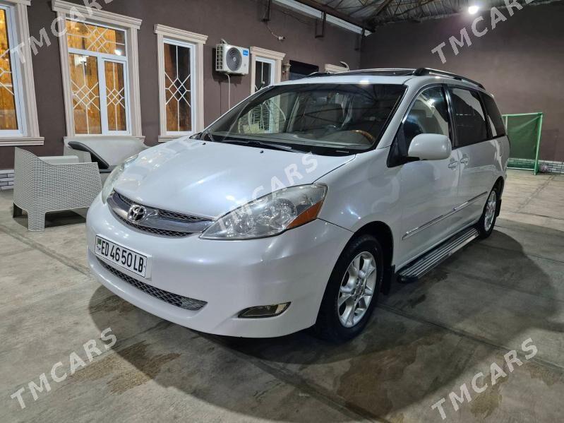 Toyota Sienna 2005 - 270 000 TMT - Magdanly - img 3
