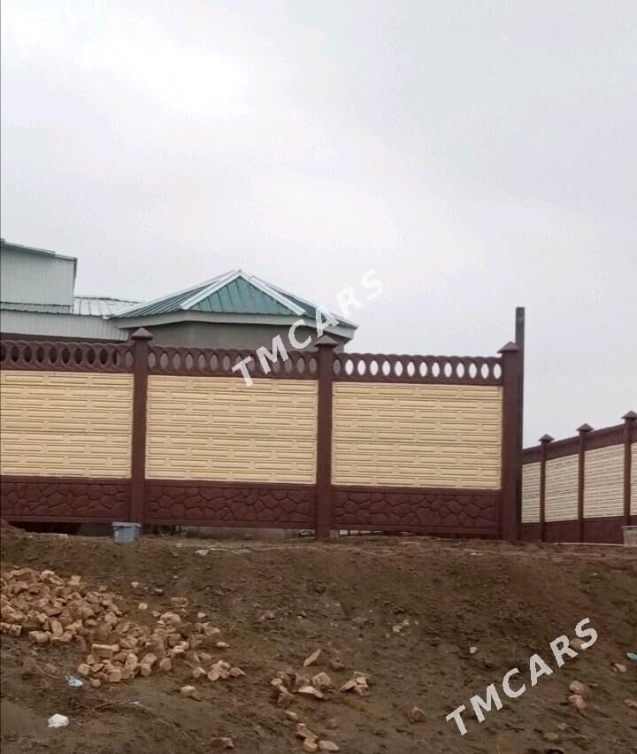 beton zaborlar hayatlar - Сакарчага - img 2