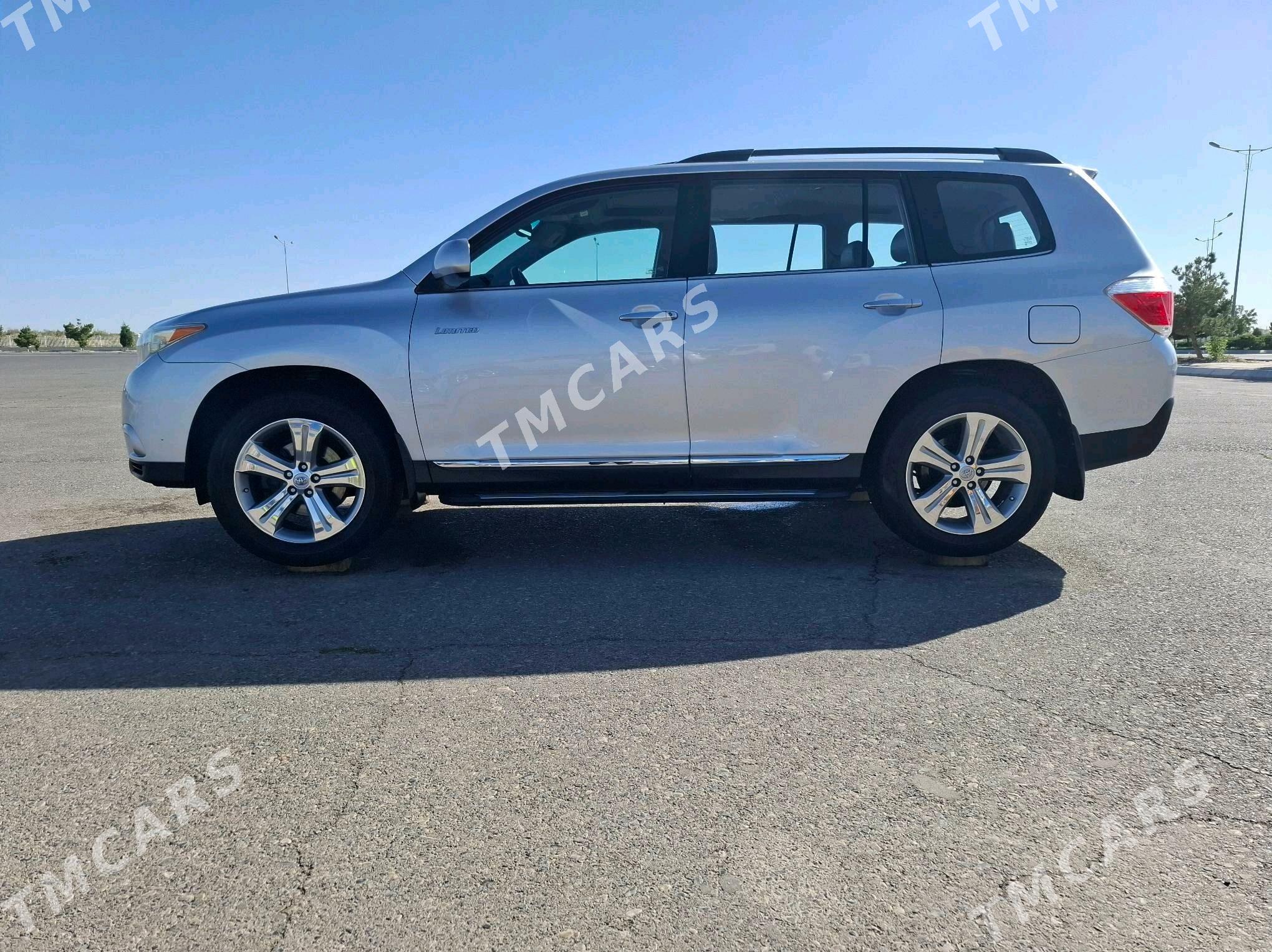 Toyota Highlander 2011 - 345 000 TMT - Türkmenabat - img 2