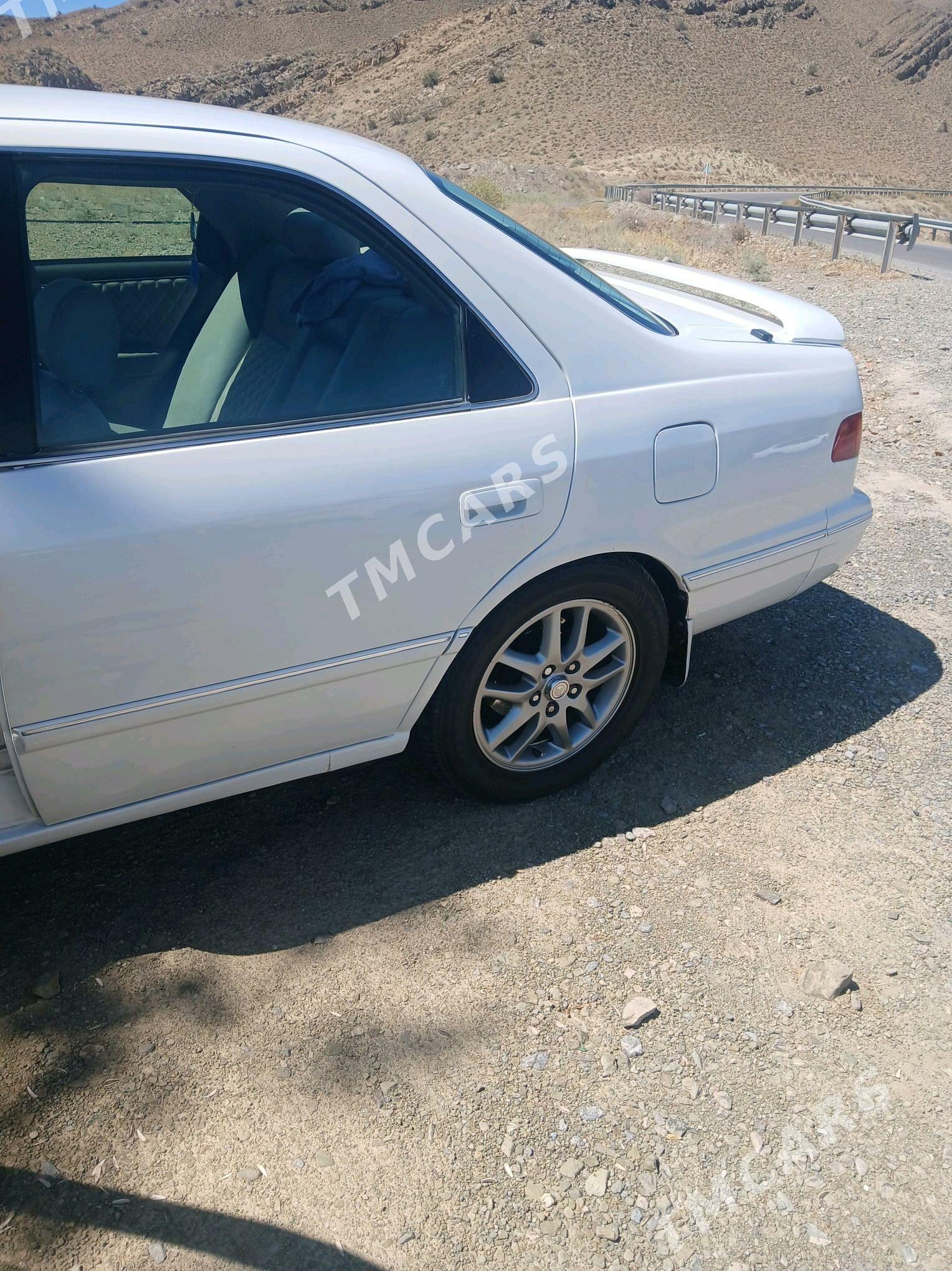 Toyota Camry 2000 - 170 000 TMT - Mary - img 4