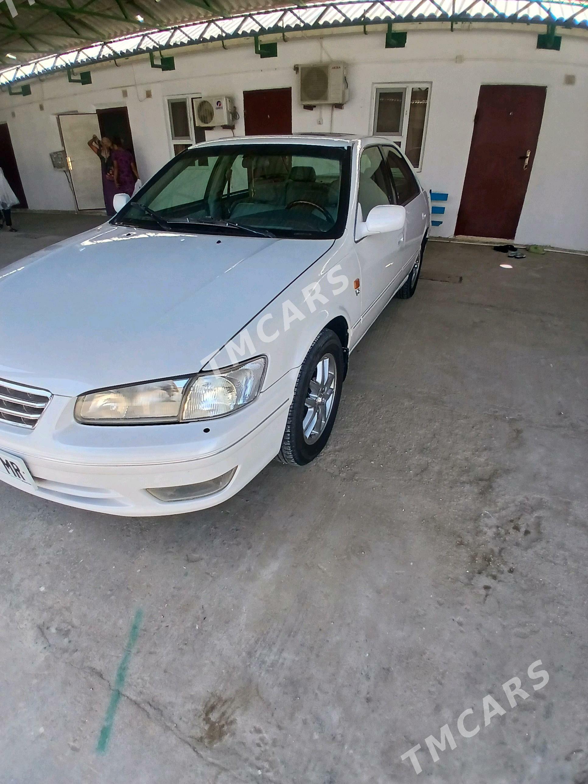 Toyota Camry 2000 - 170 000 TMT - Mary - img 11