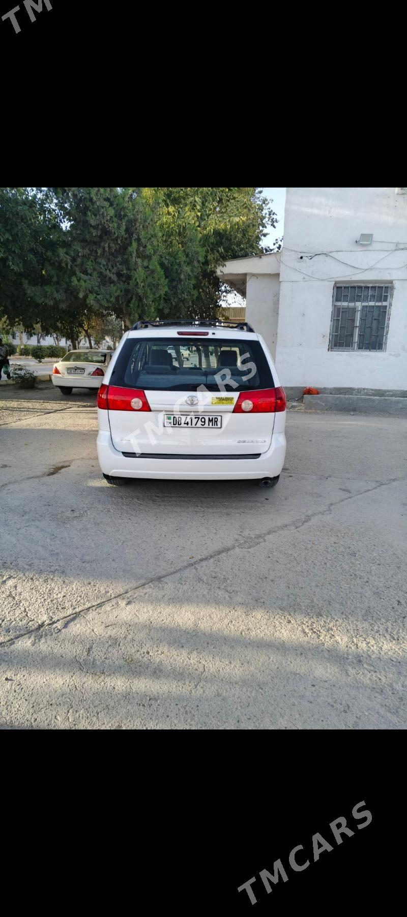 Toyota Sienna 2009 - 250 000 TMT - Hazar - img 10